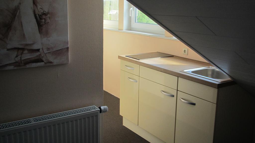 Hotel Alleeschloesschen Bad Wildungen Habitación foto